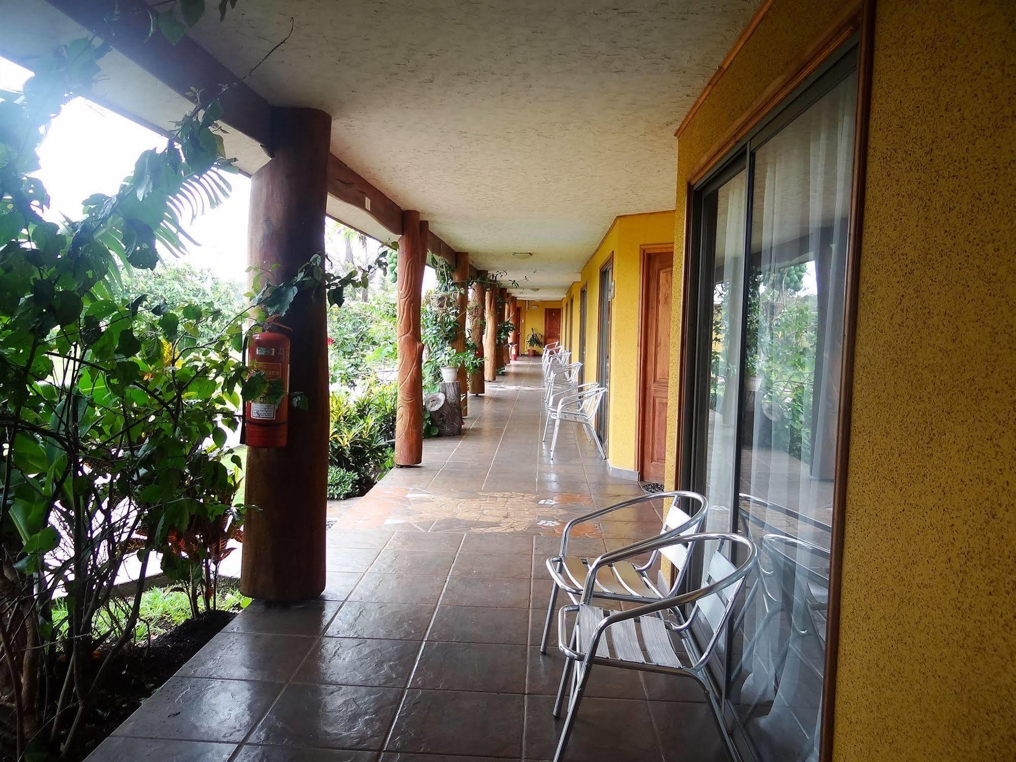 Cabanas Rapa Nui Orito Hanga Roa Exterior photo